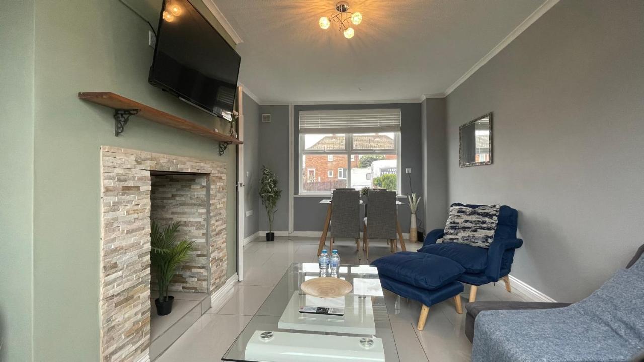 Fully Serviced Three Bed House In Durham Exteriér fotografie
