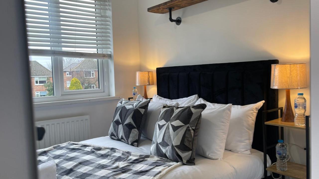 Fully Serviced Three Bed House In Durham Exteriér fotografie