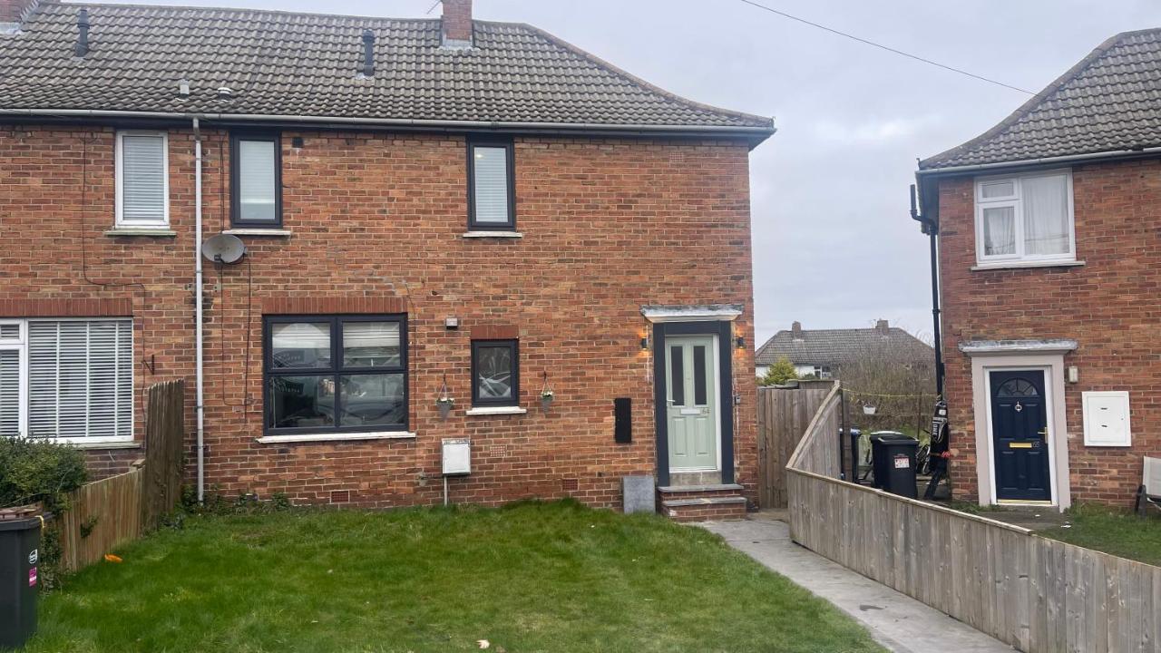 Fully Serviced Three Bed House In Durham Exteriér fotografie