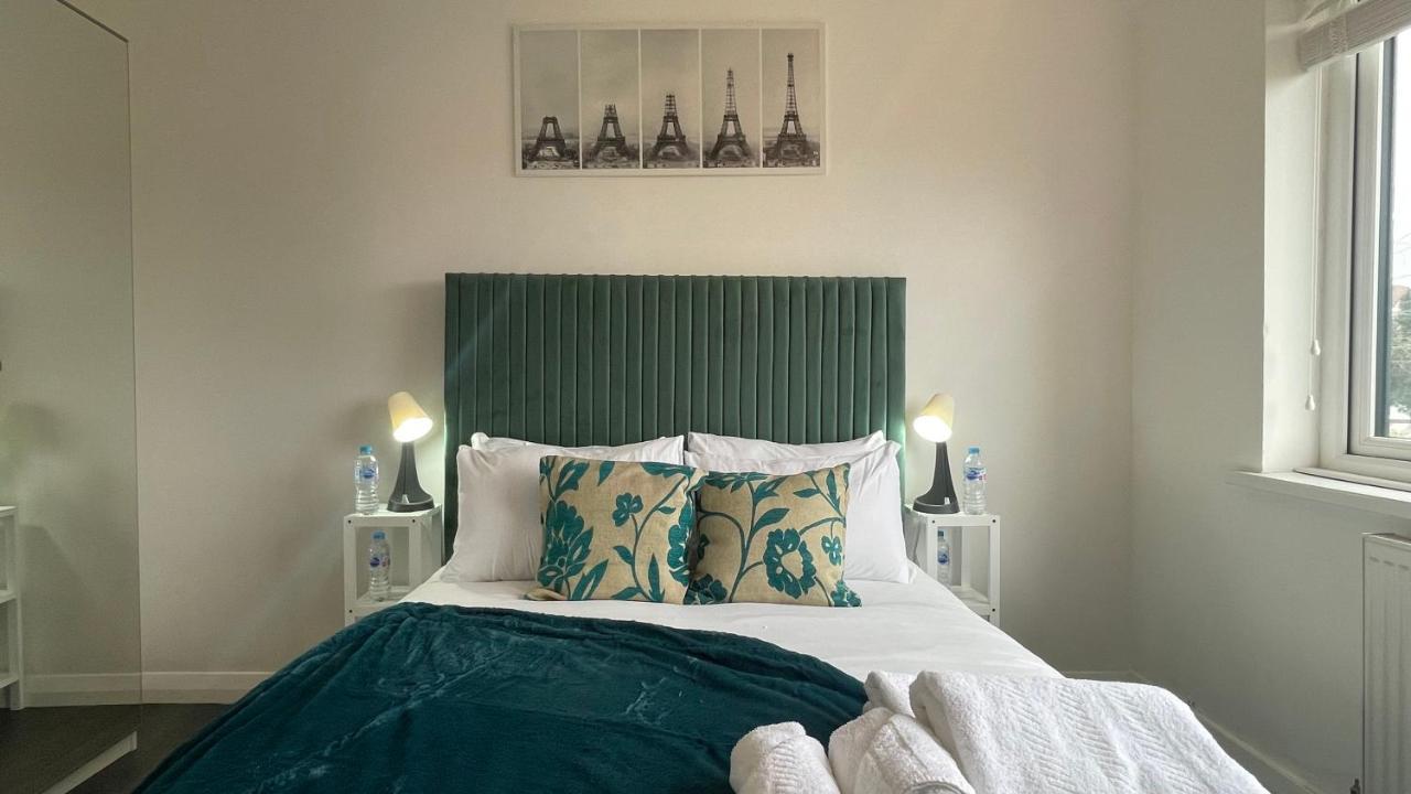 Fully Serviced Three Bed House In Durham Exteriér fotografie